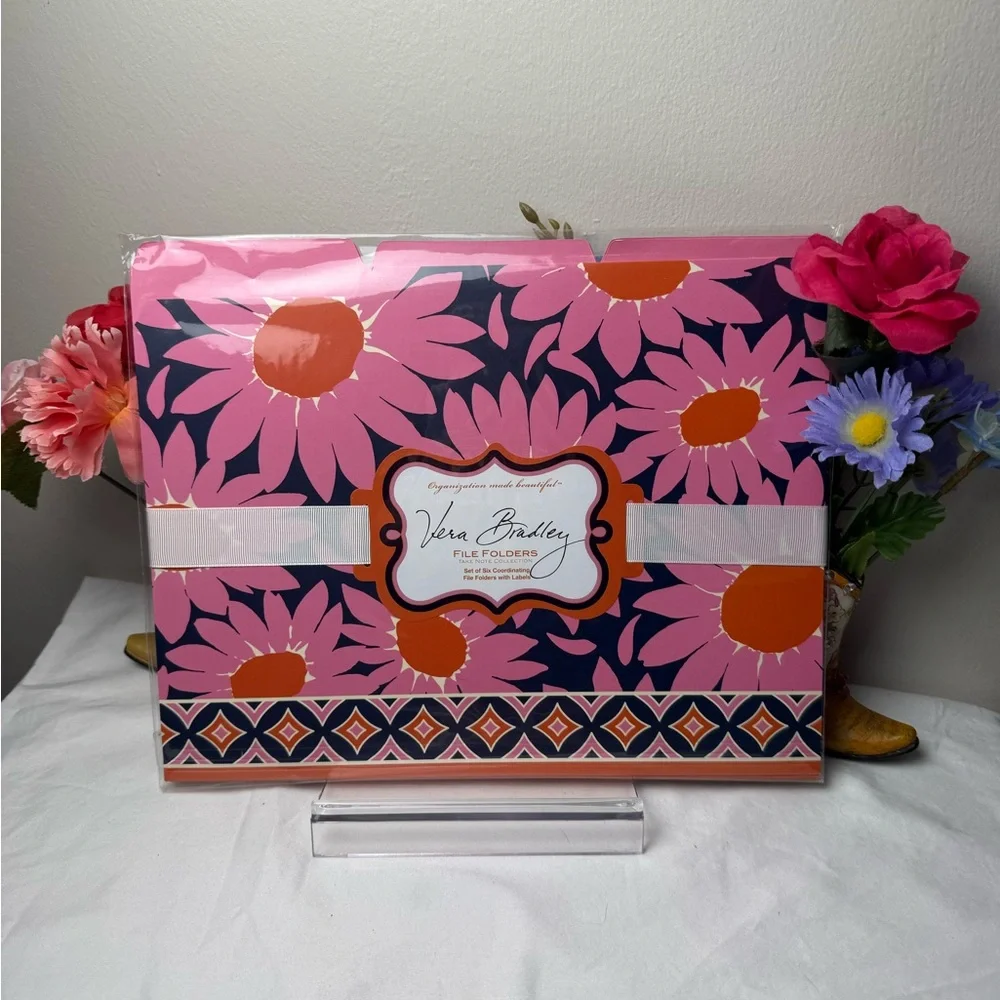 NWT Vera Bradley Loves Me File Folders Retired Pattern